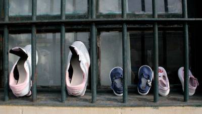 Помывших обувь в храмовом источнике уроженцев Чечни заставят извиниться