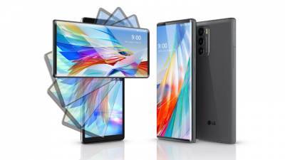 LG показала "крылатый" смартфон с вращающимся экраном