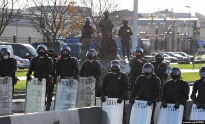 Очевидцы: после «Марша героев» милиция на улице Камайской стреляла по автомобилям