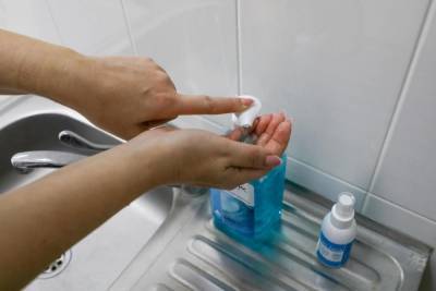 Эндокринолог посоветовал россиянам реже мыться
