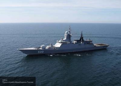 Корвет ВМФ РФ провел стрельбы на фоне захода эсминца США в Балтийское море