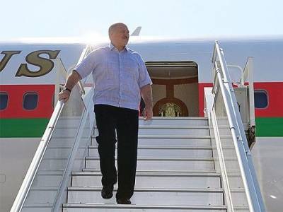 В Кремле опровергли обсуждение между Путиным и Лукашенко размещение военной базы