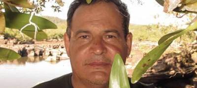 Бразильского ученого и защитника диких племен аборигены Амазонии застрелили из лука