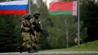 Россия и Белоруссия договорились о ежемесячных совместных учениях