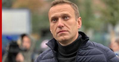 СМИ сообщили о ступоре Навального в момент госпитализации