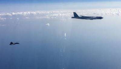 Истребители РФ перехватили три американских самолета над Черным морем