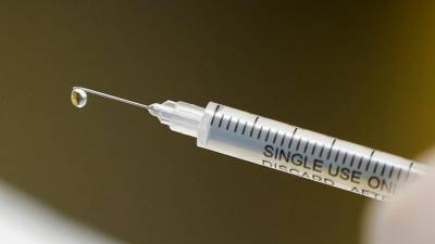 В США назвали срок возобновления испытаний вакцины AstraZeneca