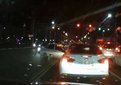Момент массового ДТП на Московском шоссе попал на видео