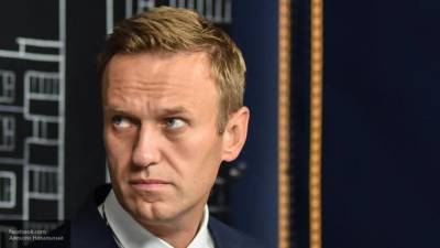 Навальный не будет сотрудничать с РФ в расследовании своего "отравления"