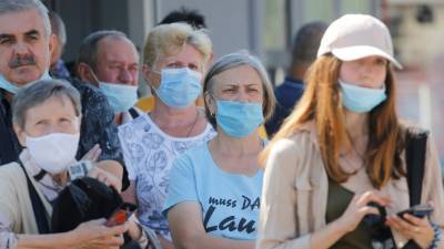 Число случаев коронавируса на Украине достигло 159 072