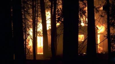 В США растет число погибших и пропавших без вести в результате сильнейших природных пожаров