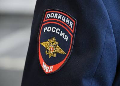 Москвич сообщил ложные сведения о ранившей его ножом матери, чтобы выбраться из квартиры