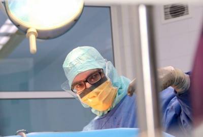 В Тюмени хирурги провели сложную операцию онкобольному пациенту