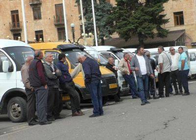 В центре Еревана вновь царит провинциальный хаос