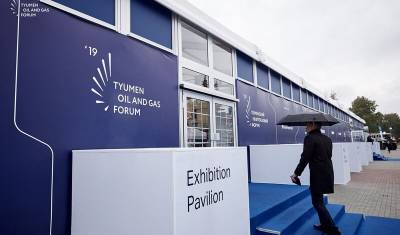 В Тюмени завершается установка выставочного павильона TNF-2020