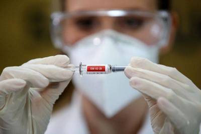 Китайская вакцина от COVID-19 может быть готова к применению в ноябре -- чиновник