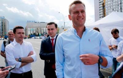 Навальный хочет вернуться в Россию