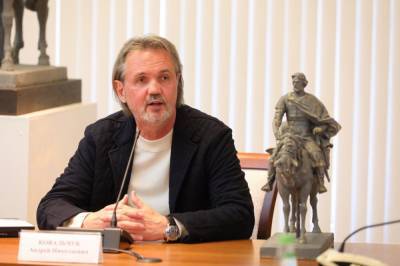 «Без эффектных приемов»: создание памятника Александру Невскому обсудили в Нижнем Новгороде
