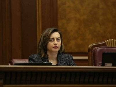 В «Моем шаге» решили поискать вину оппозиции в провале борьбы с коронавирусом в Армении