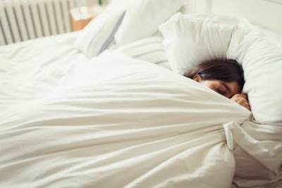 Эксперты выявили связь между позой для сна и профессиональным успехом