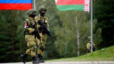 Российские военные прибыли в Белоруссию на совместные учения