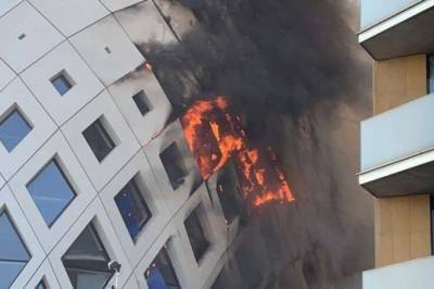 В Бейруте сгорело здание известнейшего архитектора Захи Хадид (видео)