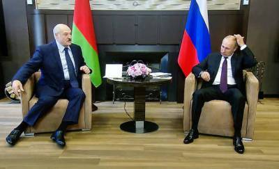 Кредит на конституцию. Какими будут отношения Лукашенко и Кремля