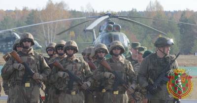 Псковские десантники прибыли из России в Белоруссию на учения
