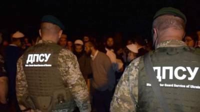 Хасиды-паломники на белорусской границе: ГНСУ для охраны применила три вертолета и самолет