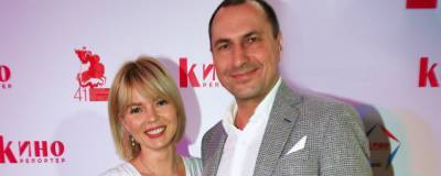 Экс-супруг Волочковой женится на телеведущей