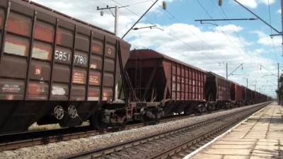 Унификация тарифов на грузовые железнодорожные перевозки приведет к субсидированию АПК за счет ГМК - СМИ