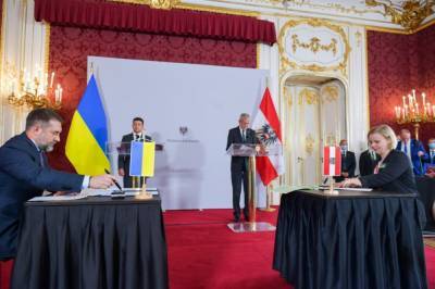 Украина и Австрия подписали ряд двусторонних документов