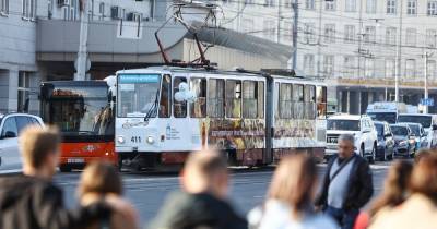 Мэрия: с 1 октября проезд в трамваях и троллейбусах подорожает на три рубля