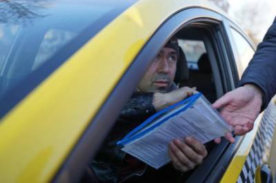 Гражданам стран ЕАЭС могут разрешить работать водителями по своим правам