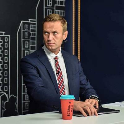 Навальный опубликовал первый пост в своем Instagram после выхода из комы