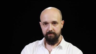 Мособлсуд оставил под арестом видеоблогера Яна Кателевского