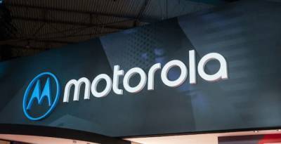 Motorola представила смартфон Moto E7 Plus