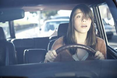 права на вождение с 16 лет: мнение психолога