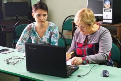 Ликвидация компьютерной безграмотности началась в Пущино