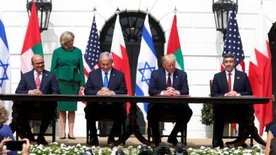В Вашингтоне подписано соглашение между Израилем, ОАЕ и Бахрейном