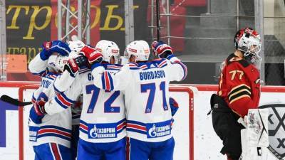 «Авангард» обыграл СКА в матче КХЛ