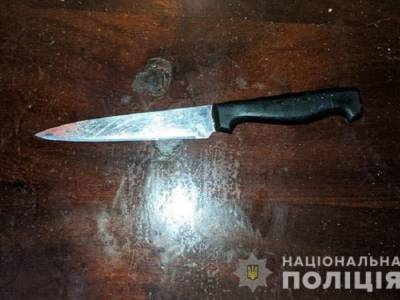 На Шулявке в Киеве во время бытовой ссоры женщина ударила ножом в грудь сожителя