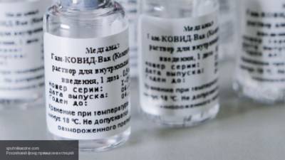 Белоруссия начала клинические испытания российской вакцины от коронавируса