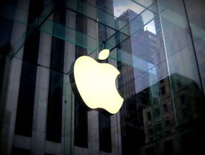 Apple впервые за восемь лет не представила на презентации новый iPhone