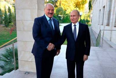 Путин предоставил Лукашенко кредит в $1,5 млрд и это плохой признак, ранее он выдал $3 млрд Януковичу, и тот переехал в Ростов