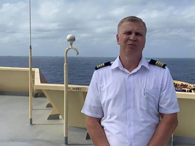 Украинский капитан спас 27 беженцев из Ливии