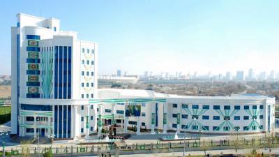 Россия опротестовала закрытие русских классов в школах туркменского Ашхабада