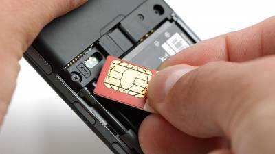 Сотовых операторов обяжут сообщать о замене сим-карт в банки