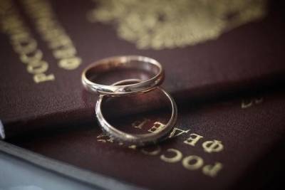 В Бурятии осужденная зарегистрировала брак с избранником в ЗАГСЕ