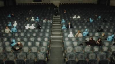 Зрителей "Кинотавра" потрясли драмы "Конференция" и "Маша"